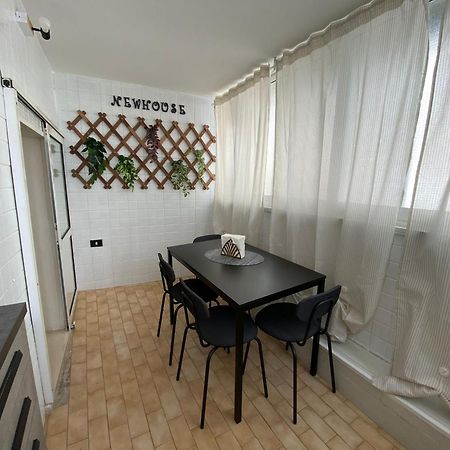Apartmán Newhouse Dei Mille Bari Exteriér fotografie