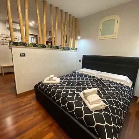 Apartmán Newhouse Dei Mille Bari Exteriér fotografie