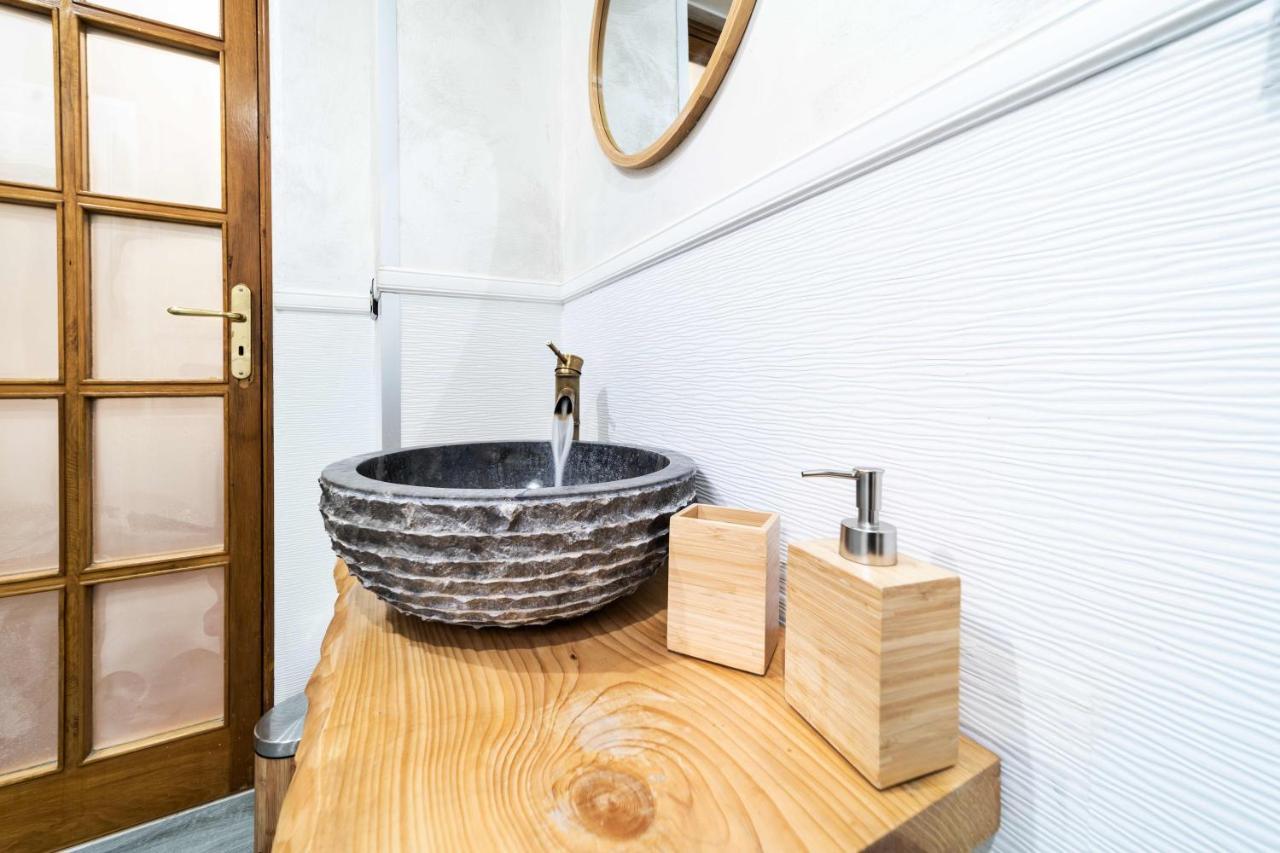 Apartmán Newhouse Dei Mille Bari Exteriér fotografie
