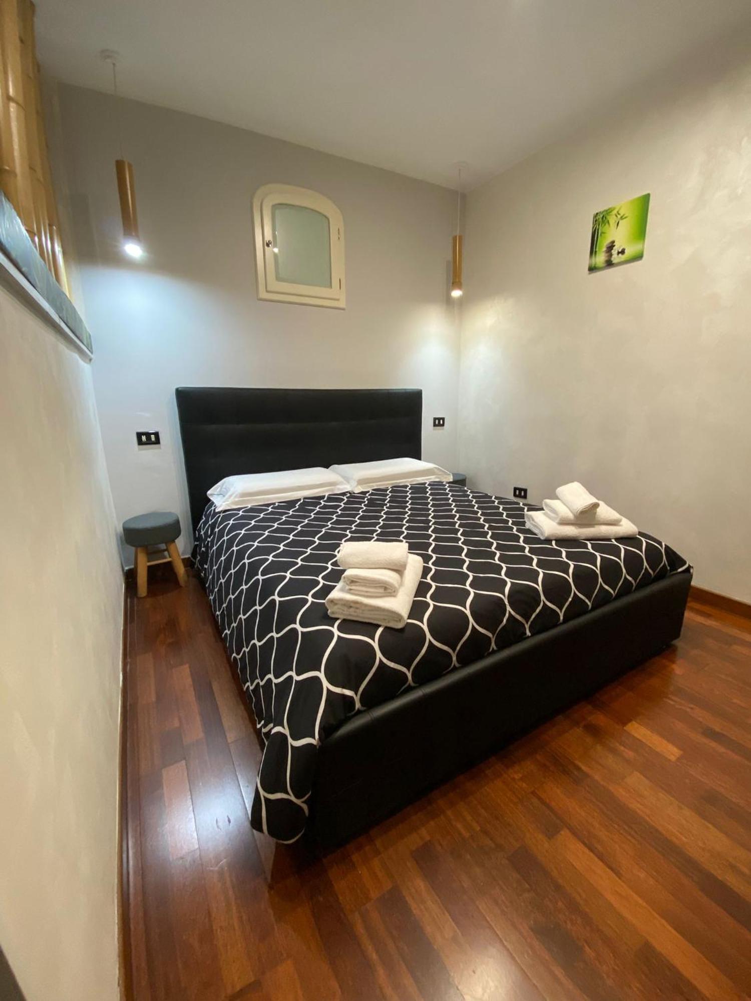Apartmán Newhouse Dei Mille Bari Exteriér fotografie